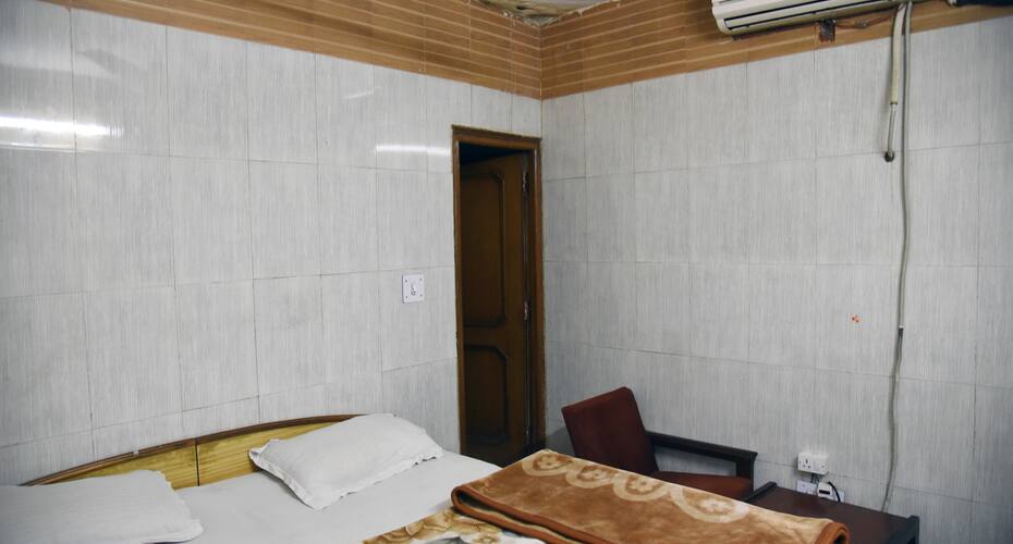 Hotel Ashiana, Chandigarh 4